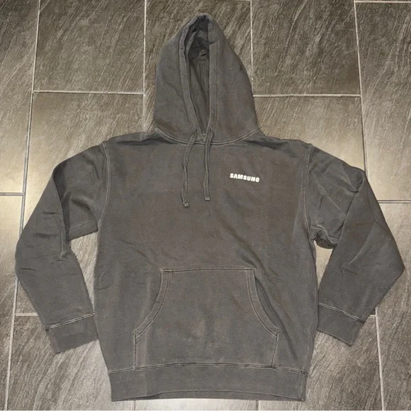 Samsung Black Hooded Sweatshirt with Small Chest Logo - Picture 1 of 10